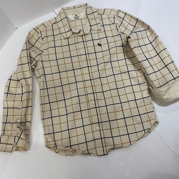 LIKE NEW H&M KIDS BUTTON DOWN SHIRT - Picture 5 of 8
